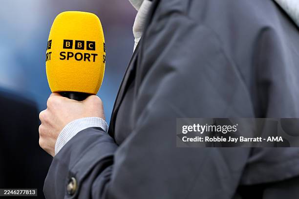 Médias : La BBC va supprimer 2.000 postes, selon les médias britanniques