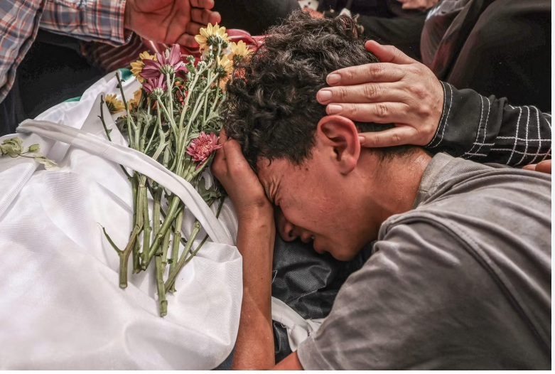 Un jeune footballeur palestinien meurt après avoir été blessé lors d’une attaque de colons