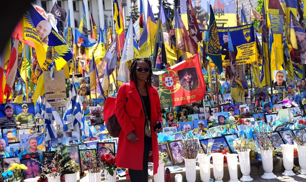 Guerre en Ukraine : à Maïdan, un mémorial à ciel ouvert des soldats tombés au front