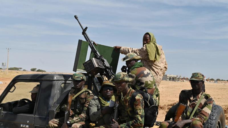 Niger : situation toujours incertaine à Niamey où des mutins défient le régime