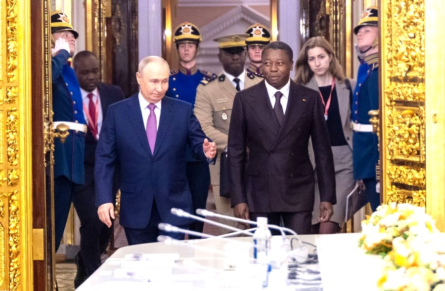 Togo-Russie : Faure Gnassingbé et Vladimir Poutine affichent leur détermination à approfondir les relations bilatérales